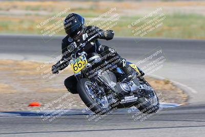 media/Aug-12-2023-CRA (Sat) [[cef4f9ffb2]]/Qualifying/American Iron Ruffian Modern Vintage/